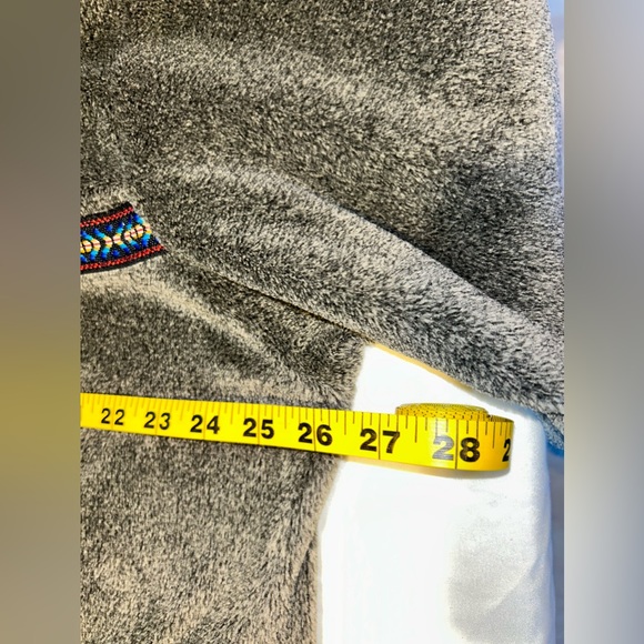 Handcrafted Fleece Full Zip Jacket - Gray - Beautiful - Warm - Aztec - XL Size - Picture 9 of 10